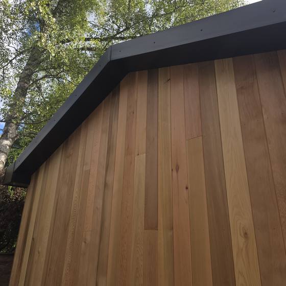 Gomshall: Cedar cladding detail
