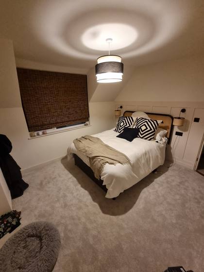 Knaphill: Finished bedroom